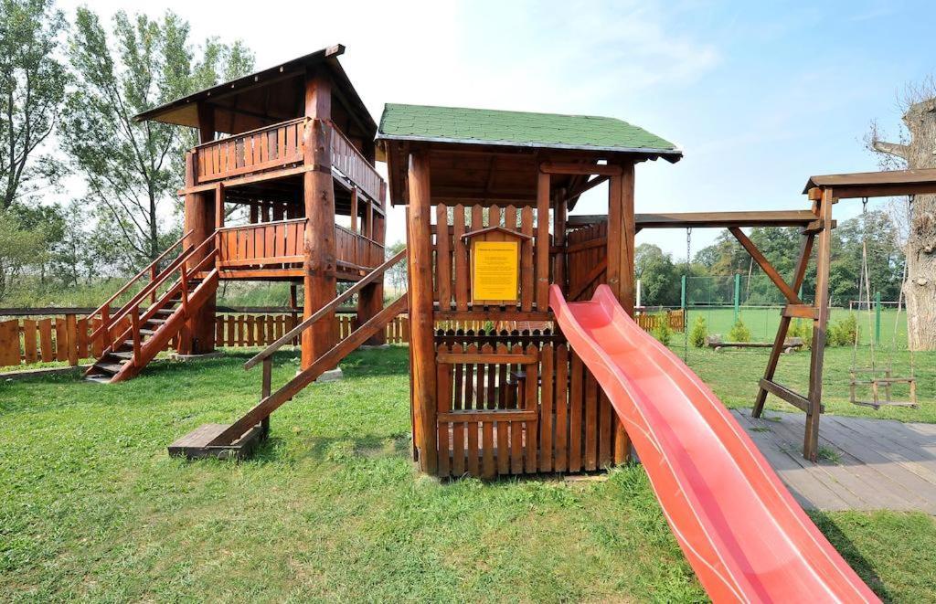 Chalupka Bratov V Resorte Aplend Veľký Slavkov Exteriör bild